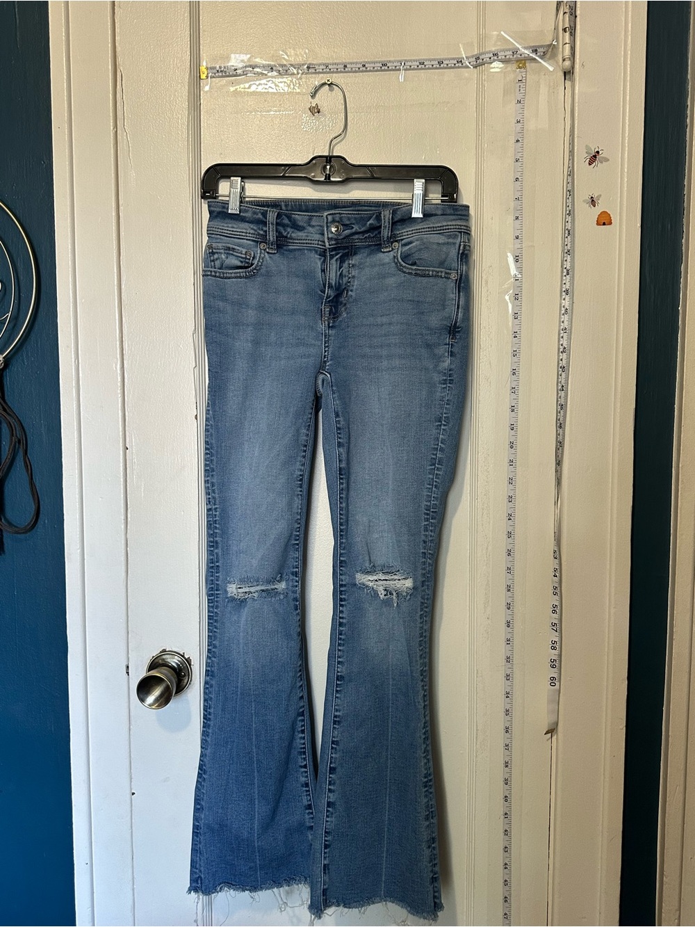 American Eagle Blue Distressed Flared Women's Jeans